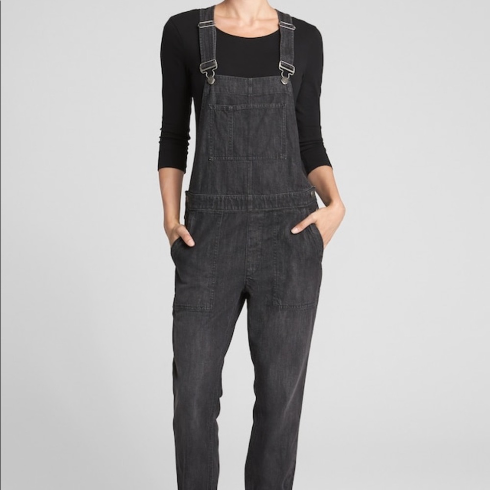 Gap overalls